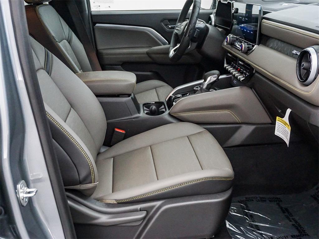 new 2025 Chevrolet Colorado car, priced at $47,374