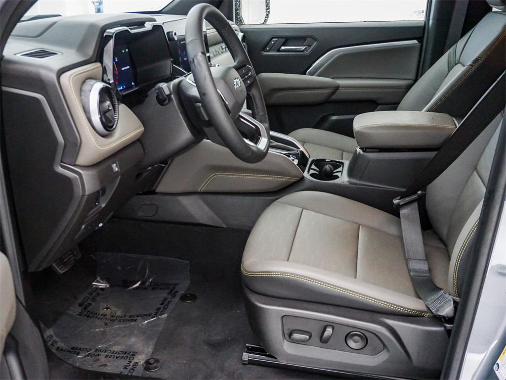 new 2025 Chevrolet Colorado car, priced at $47,374