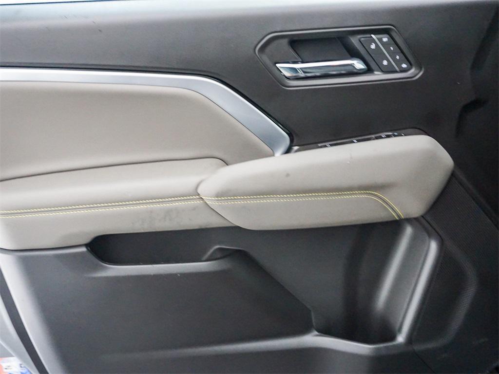 new 2025 Chevrolet Colorado car, priced at $47,374