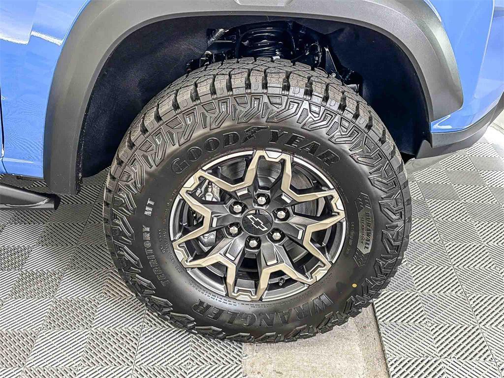 new 2026 Chevrolet Colorado car, priced at $50,960