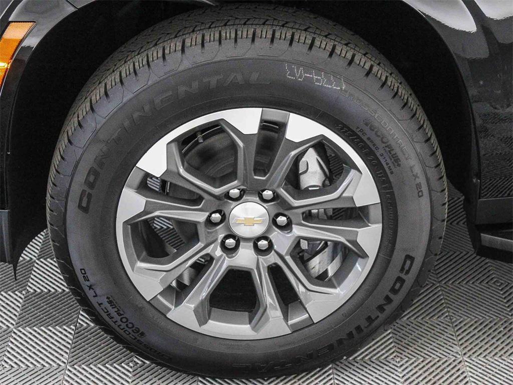 new 2026 Chevrolet Suburban car, priced at $68,290