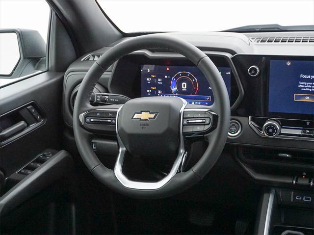 new 2025 Chevrolet Colorado car, priced at $30,995