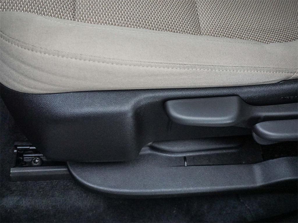 used 2023 Chevrolet Traverse car, priced at $22,332
