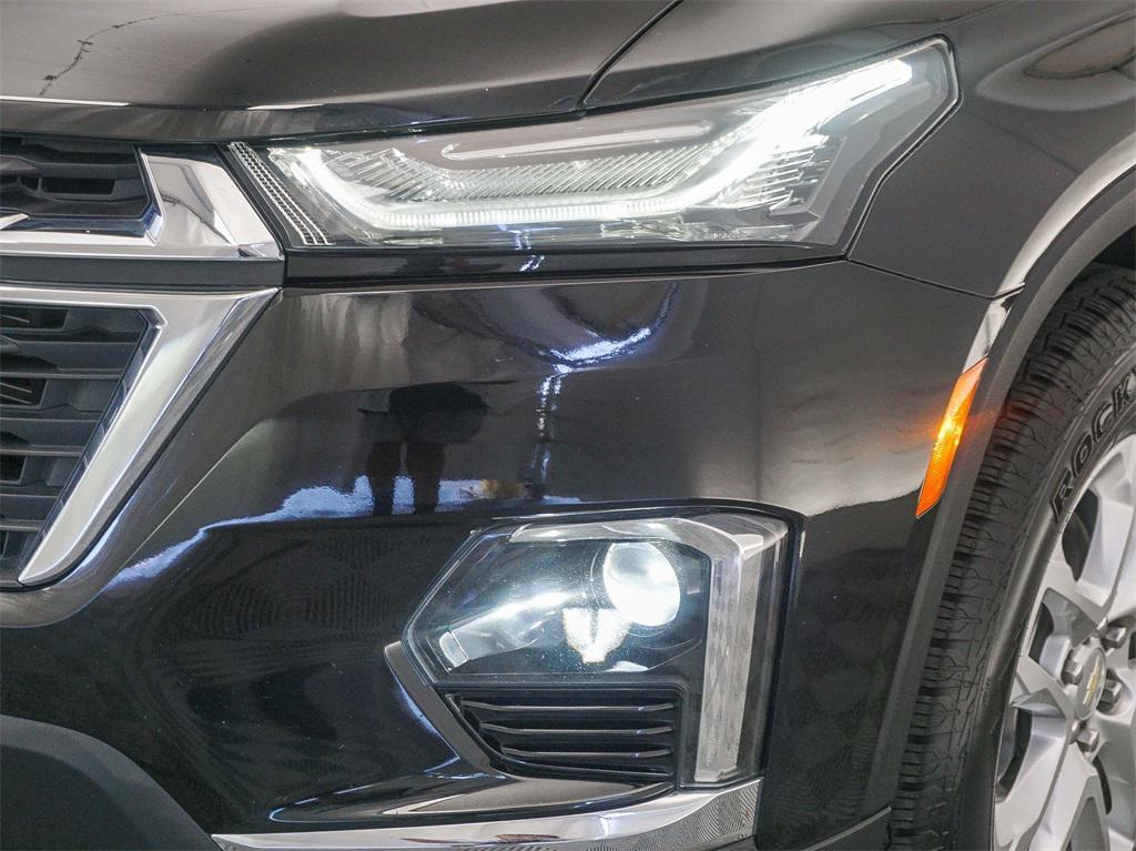 used 2023 Chevrolet Traverse car, priced at $22,332