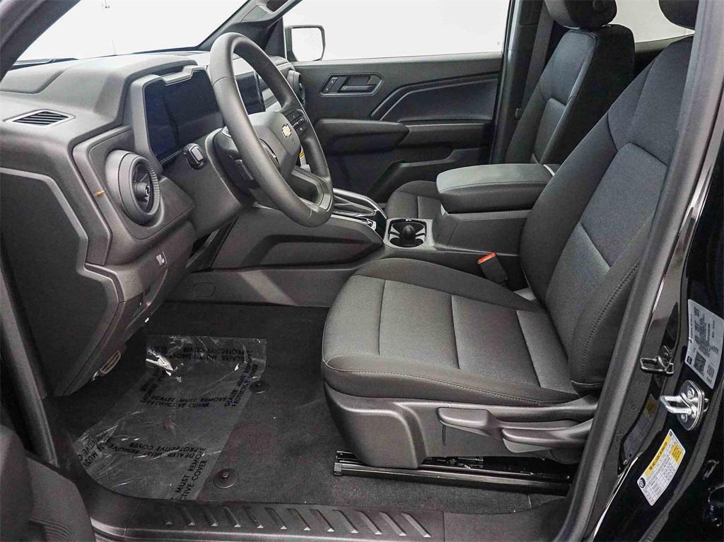 new 2026 Chevrolet Colorado car, priced at $33,440