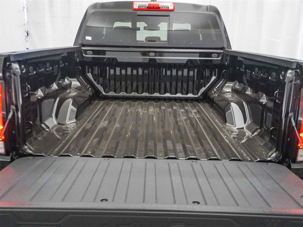 new 2026 Chevrolet Colorado car, priced at $33,440