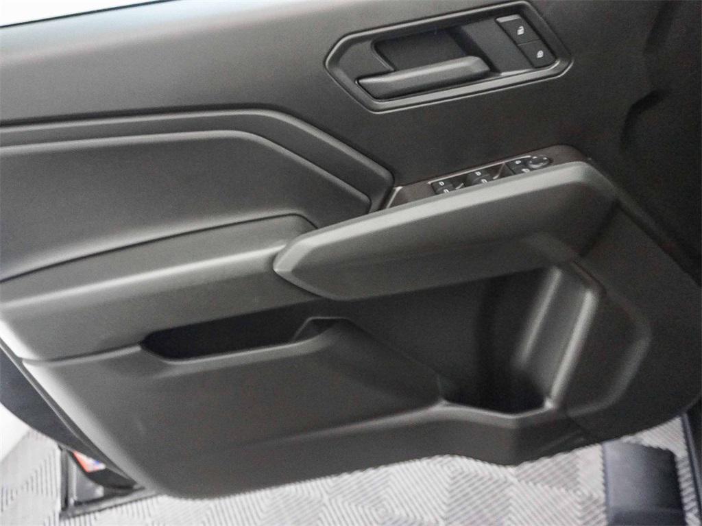 new 2026 Chevrolet Colorado car, priced at $33,440