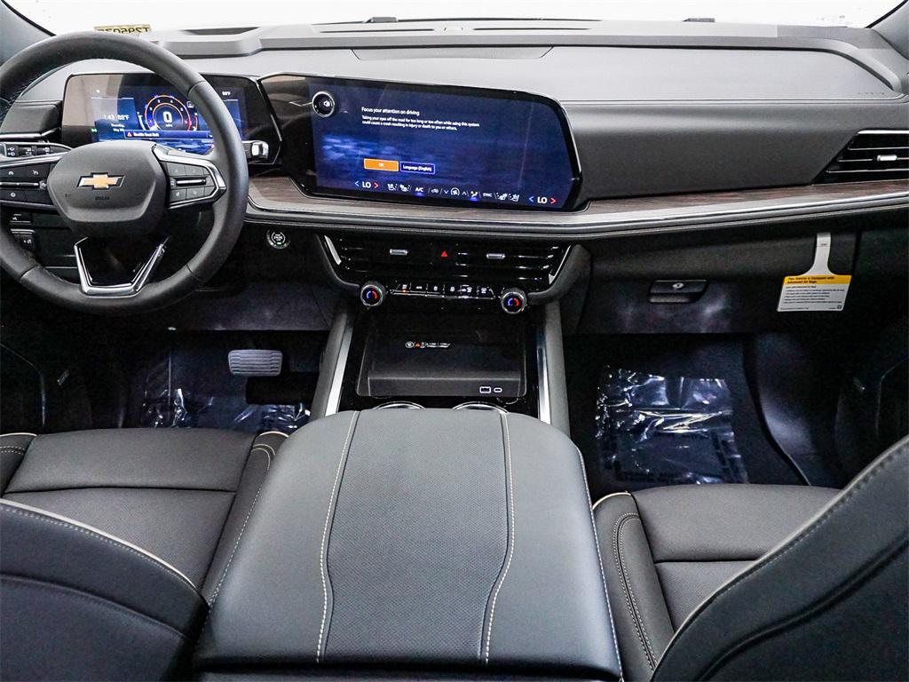 new 2025 Chevrolet Suburban car, priced at $73,895