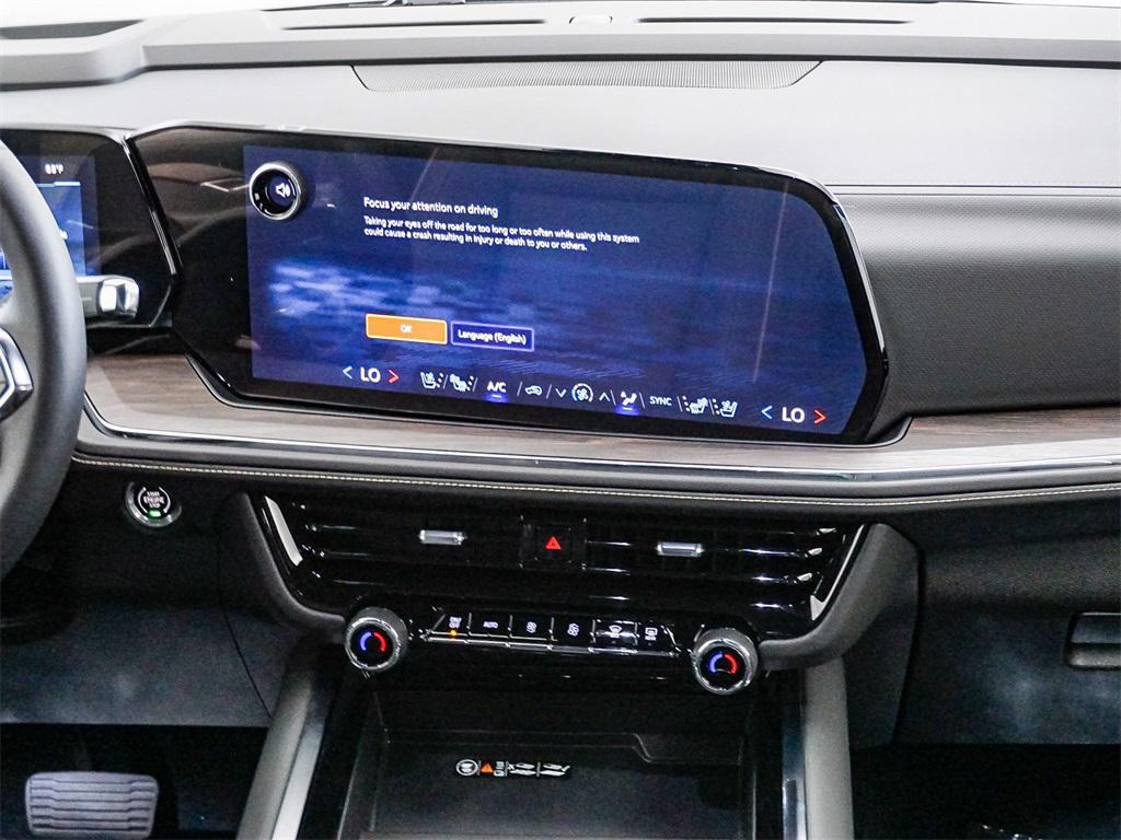 new 2025 Chevrolet Suburban car, priced at $73,895