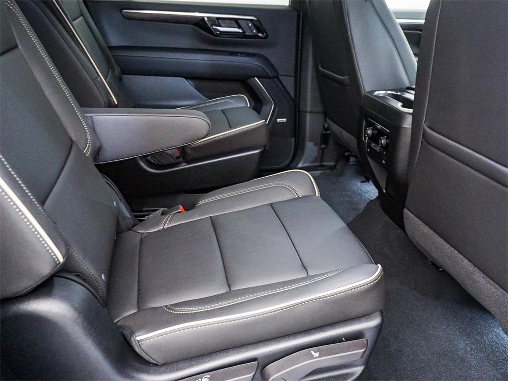new 2025 Chevrolet Suburban car, priced at $73,895