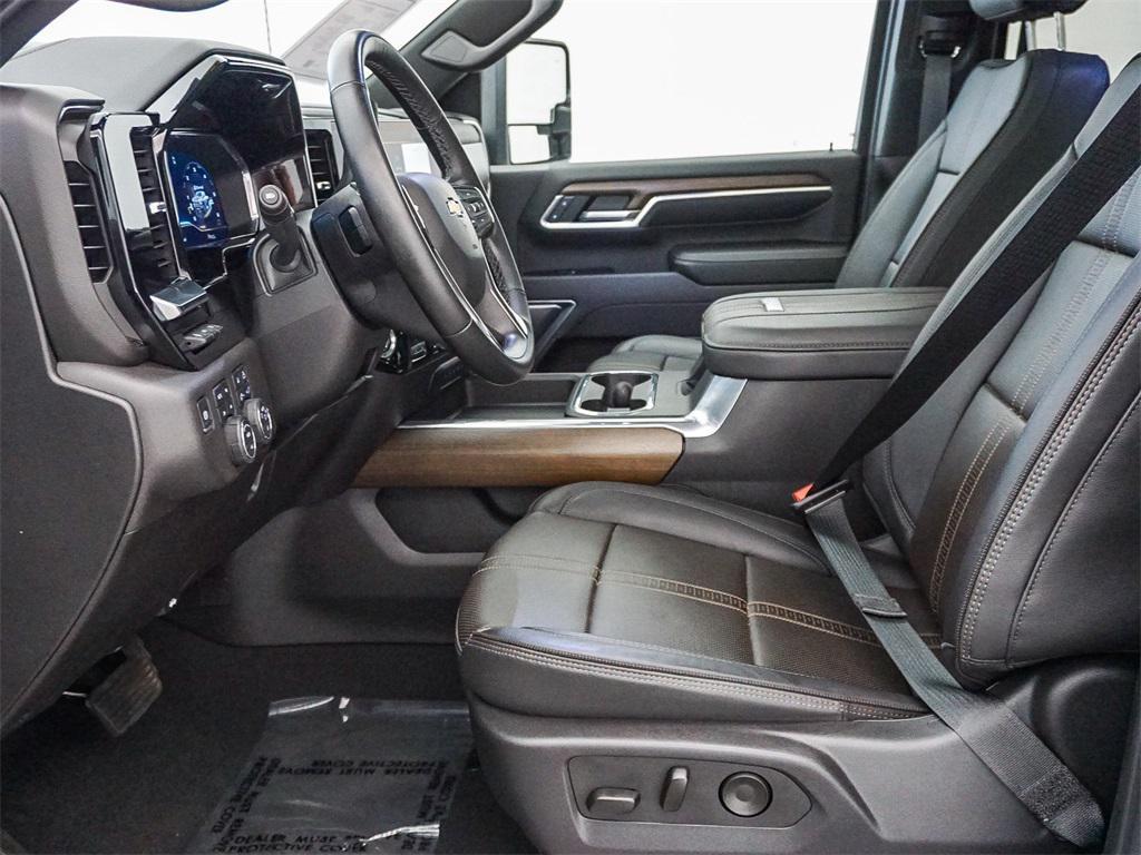 used 2025 Chevrolet Silverado 2500 car, priced at $77,986