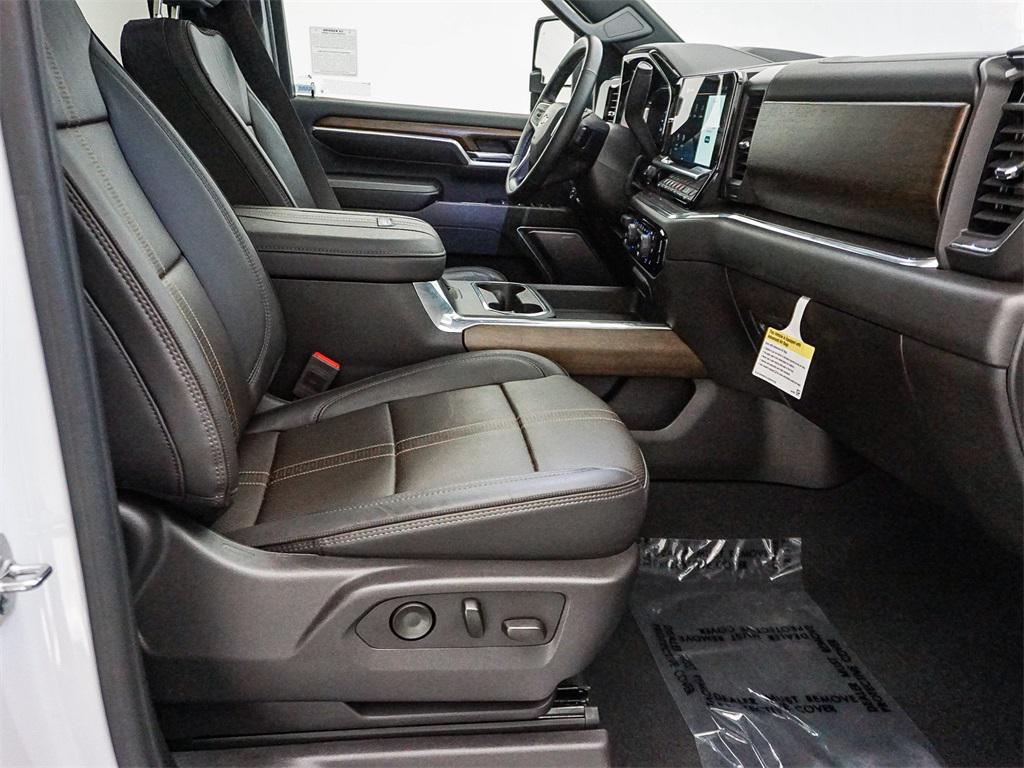 used 2025 Chevrolet Silverado 2500 car, priced at $77,986