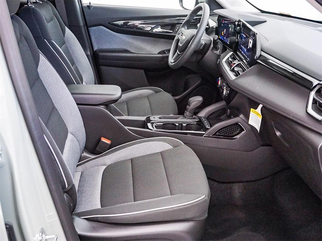 new 2026 Chevrolet TrailBlazer car, priced at $24,185
