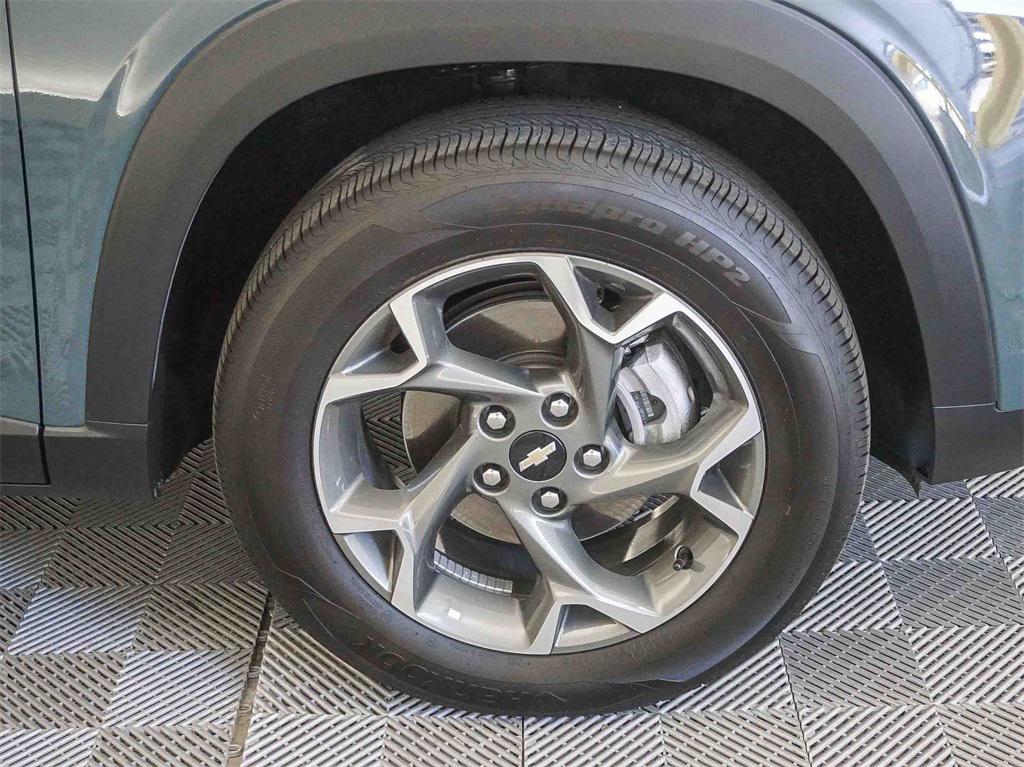 used 2025 Chevrolet Trax car, priced at $21,995