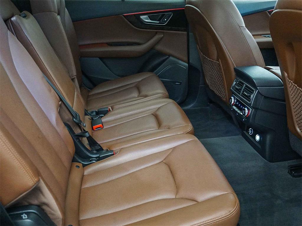 used 2019 Audi Q7 car, priced at $18,986