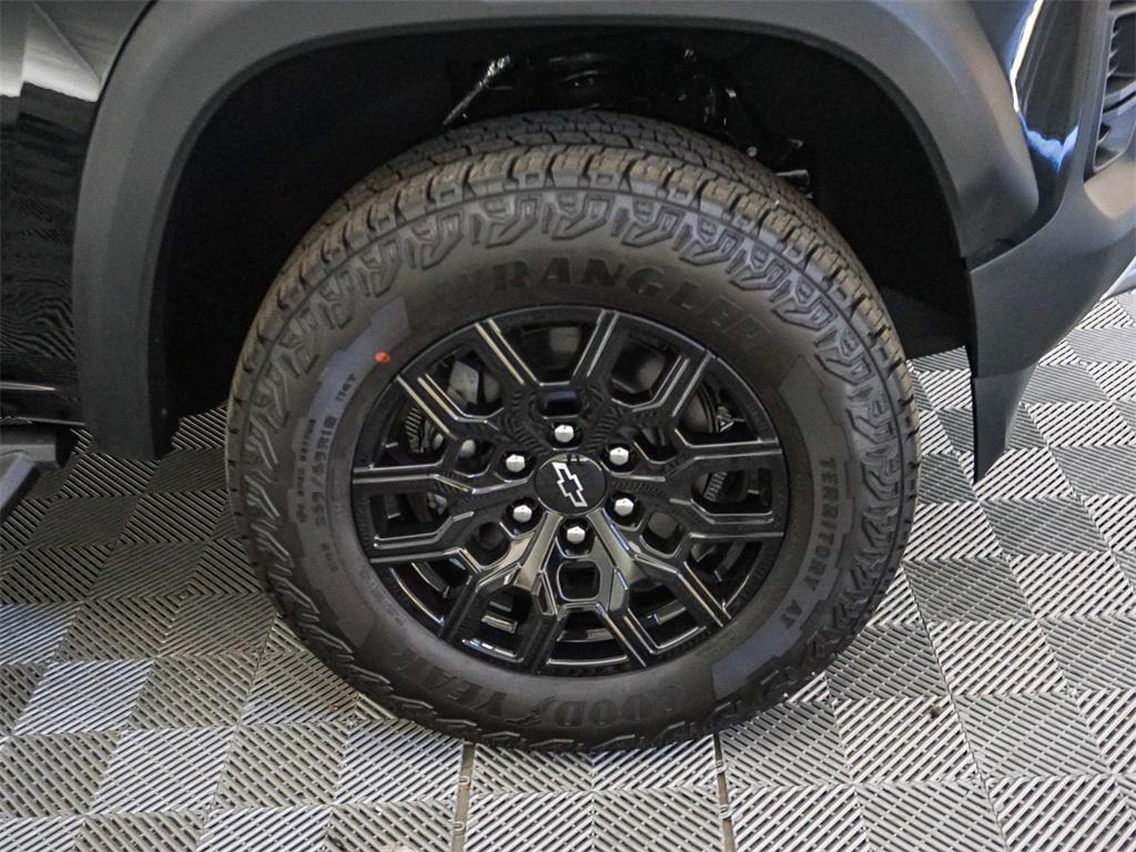 new 2026 Chevrolet Colorado car, priced at $44,910