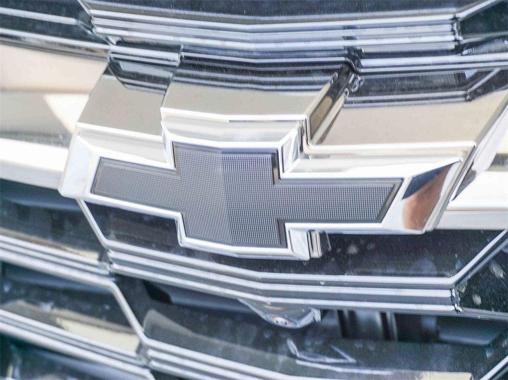 new 2026 Chevrolet Equinox car, priced at $33,220