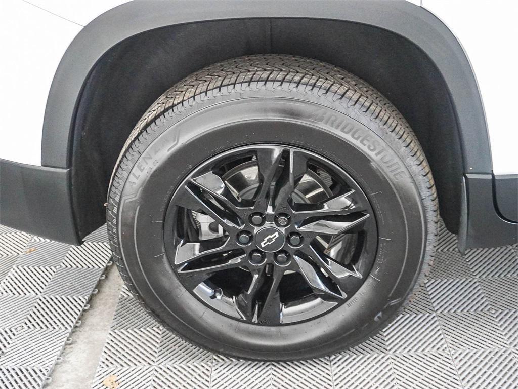 used 2022 Chevrolet Traverse car, priced at $27,408