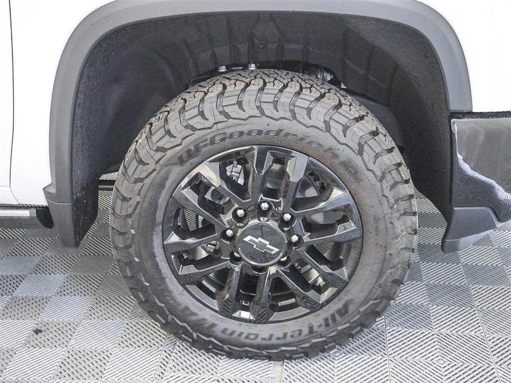 new 2025 Chevrolet Silverado 3500 car, priced at $82,115