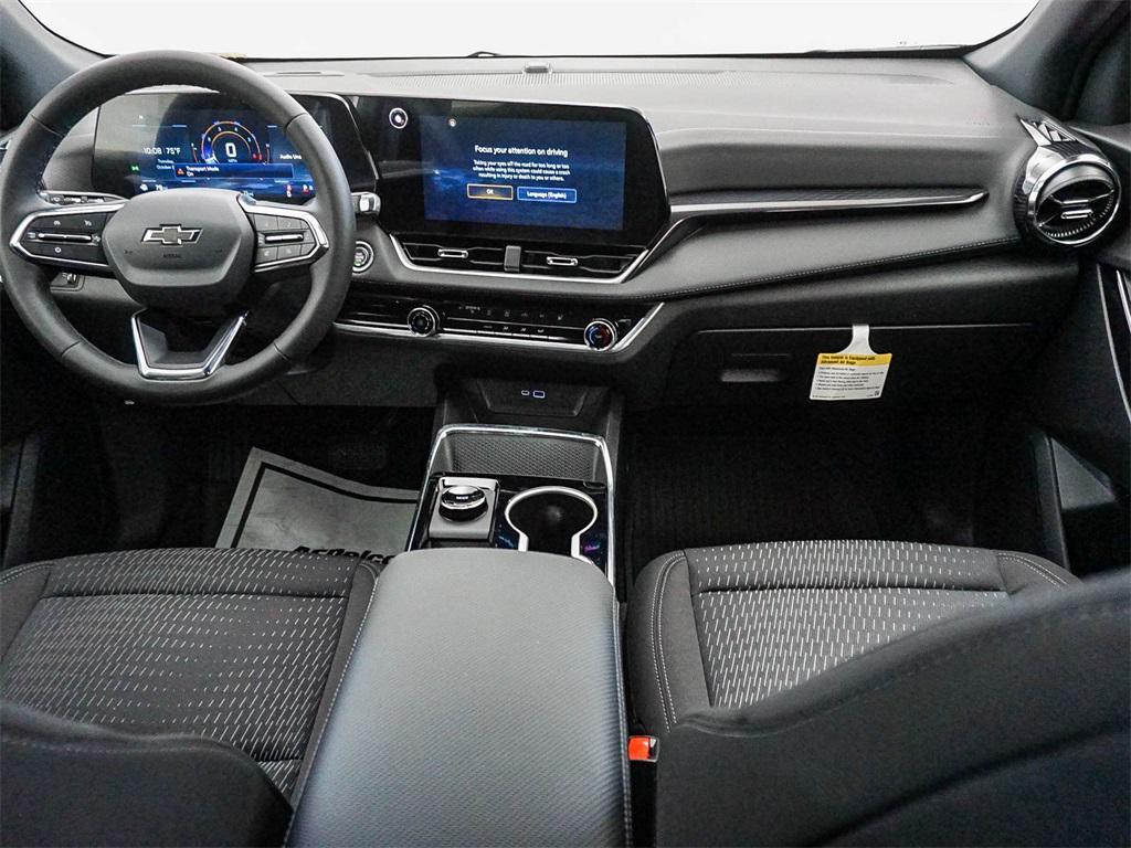 new 2026 Chevrolet Equinox car, priced at $26,990