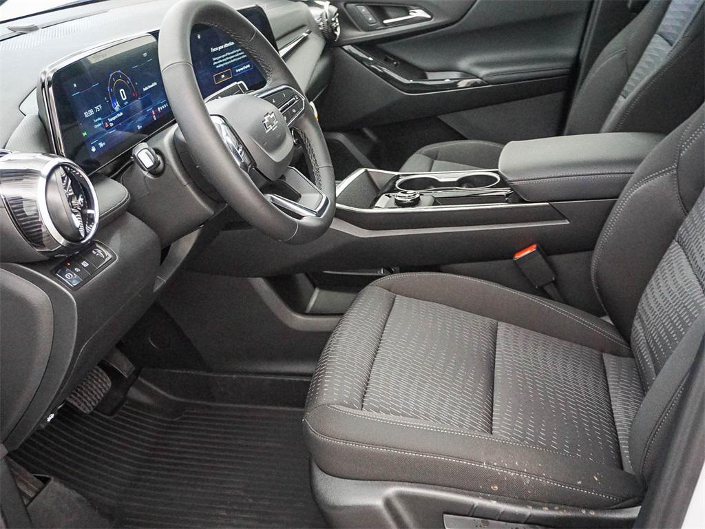 new 2026 Chevrolet Equinox car, priced at $26,990