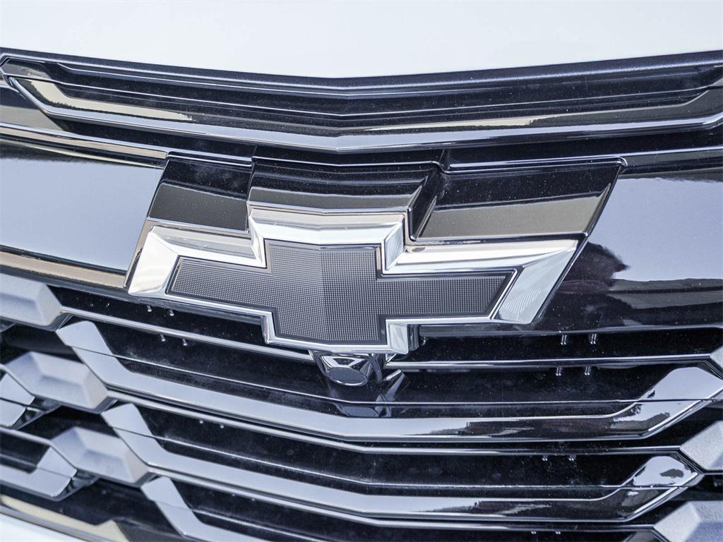 new 2026 Chevrolet Equinox car, priced at $26,990