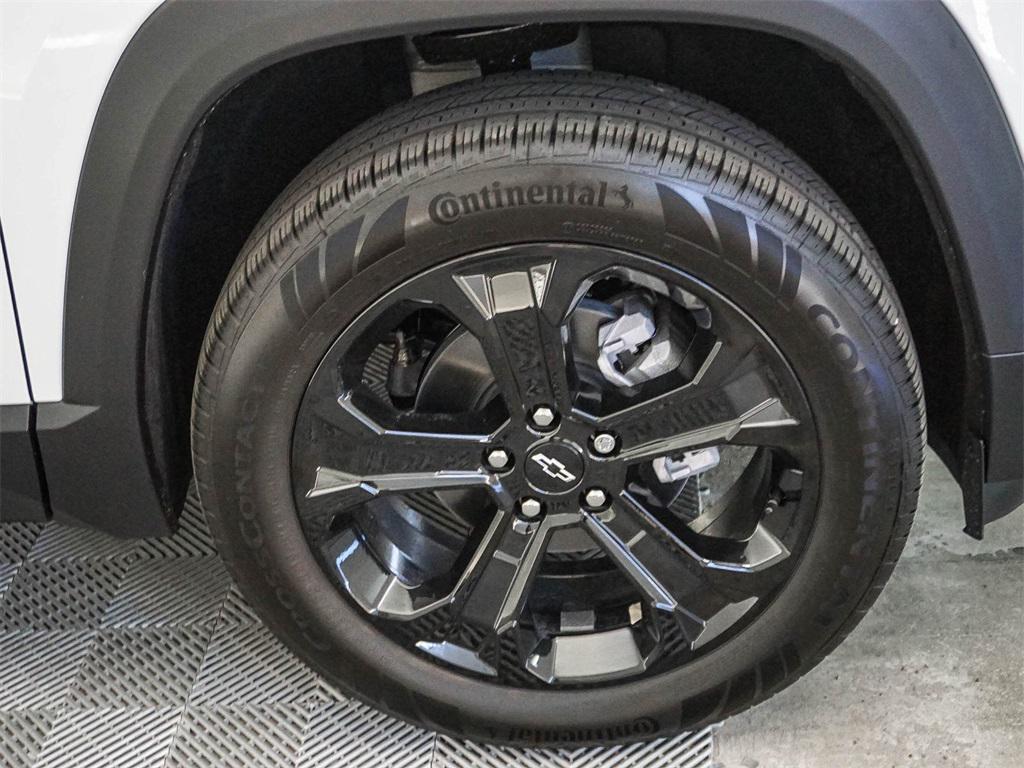 new 2026 Chevrolet Equinox car, priced at $26,990