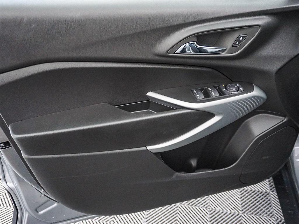 new 2026 Chevrolet Trax car, priced at $22,385