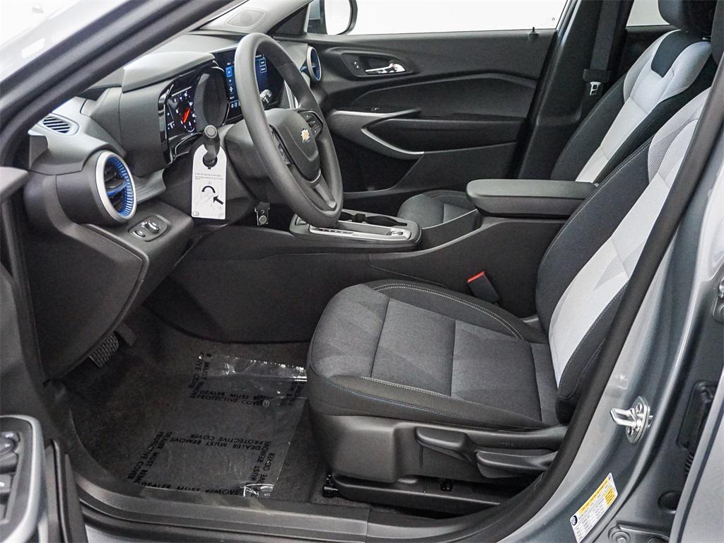 new 2026 Chevrolet Trax car, priced at $22,385