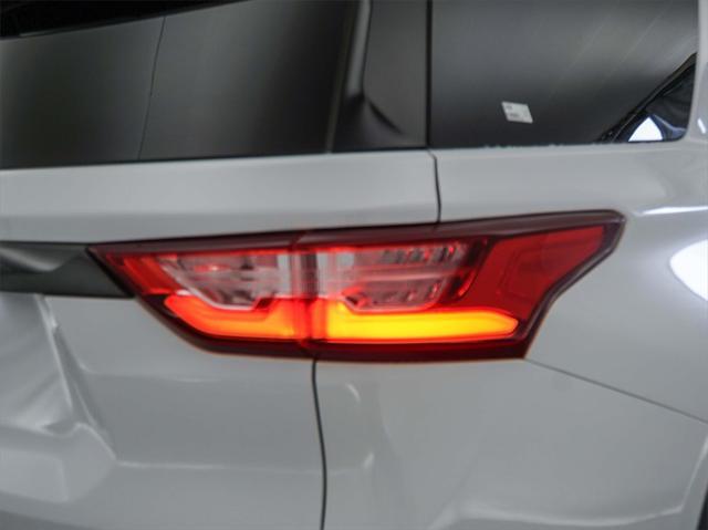 used 2018 Chevrolet Traverse car, priced at $18,896