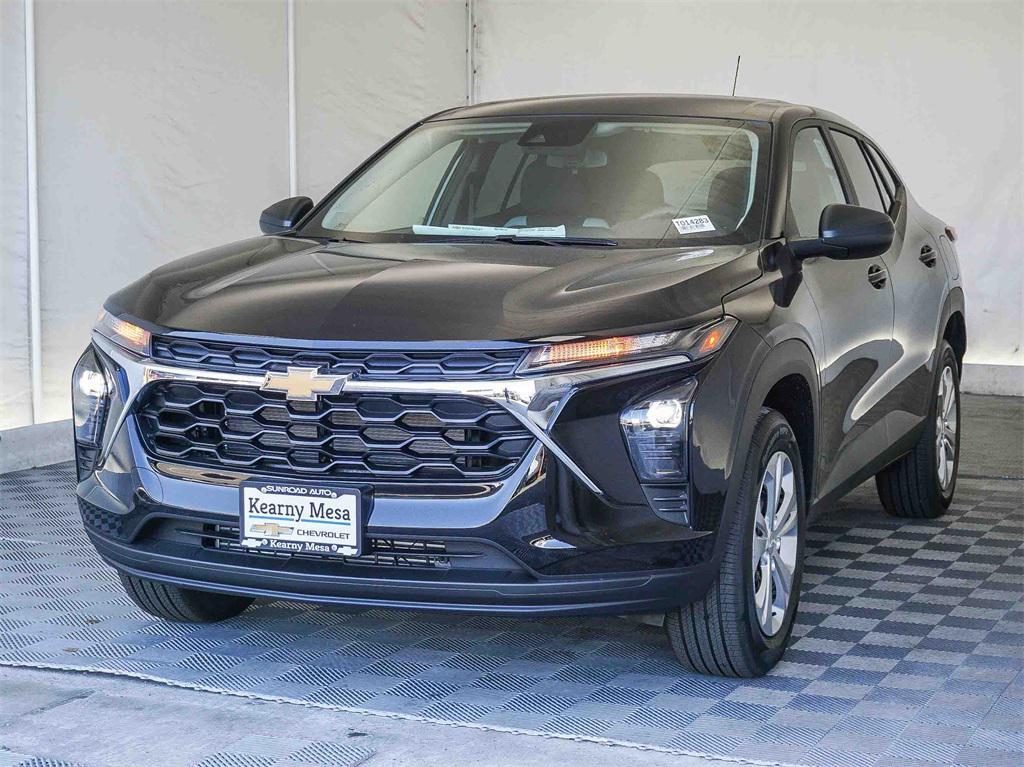 new 2026 Chevrolet Trax car, priced at $21,495