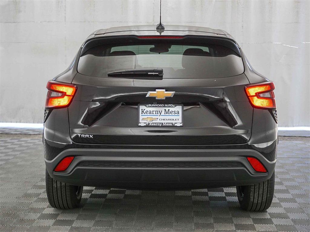 new 2026 Chevrolet Trax car, priced at $21,495