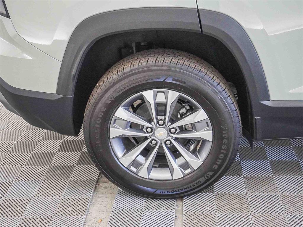 new 2026 Chevrolet Equinox car, priced at $25,495