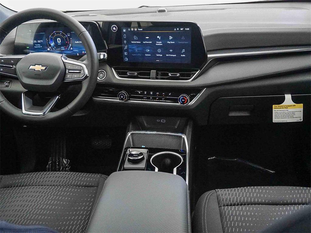 new 2026 Chevrolet Equinox car, priced at $25,495