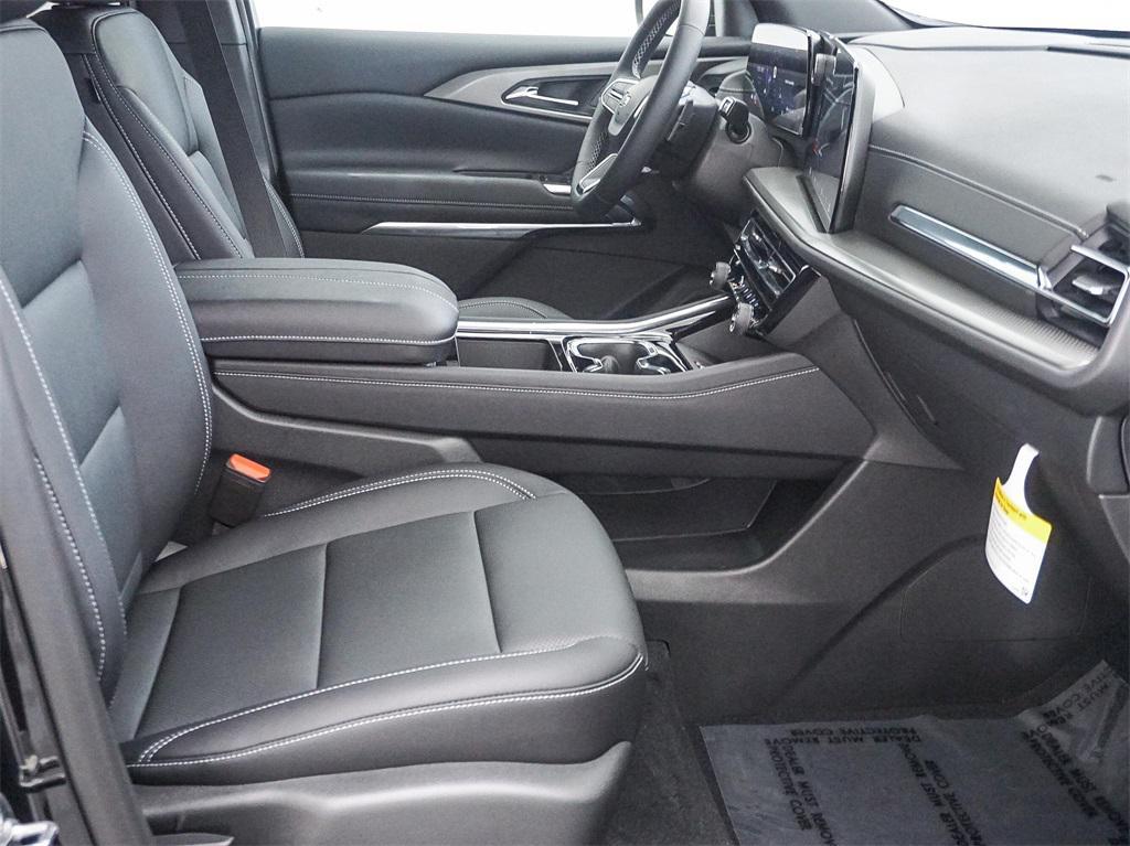 new 2025 Chevrolet Traverse car, priced at $45,480