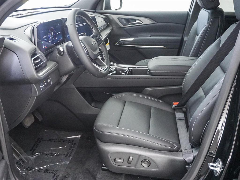 new 2025 Chevrolet Traverse car, priced at $45,480