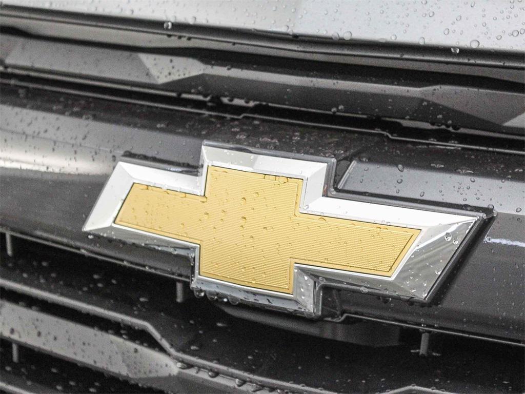 new 2026 Chevrolet Colorado car, priced at $33,455