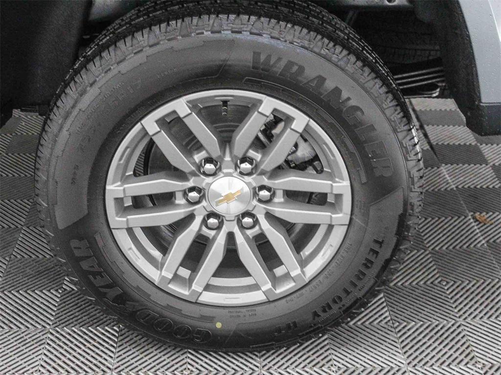 new 2026 Chevrolet Colorado car, priced at $33,455