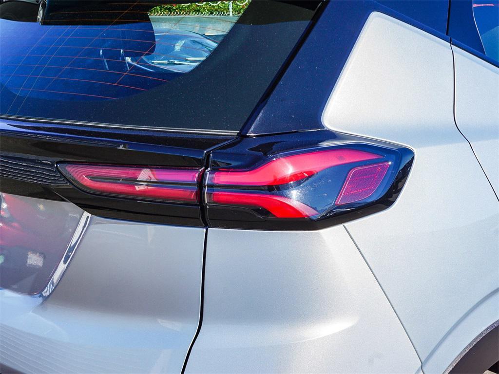 used 2023 Chevrolet Bolt EUV car, priced at $17,986