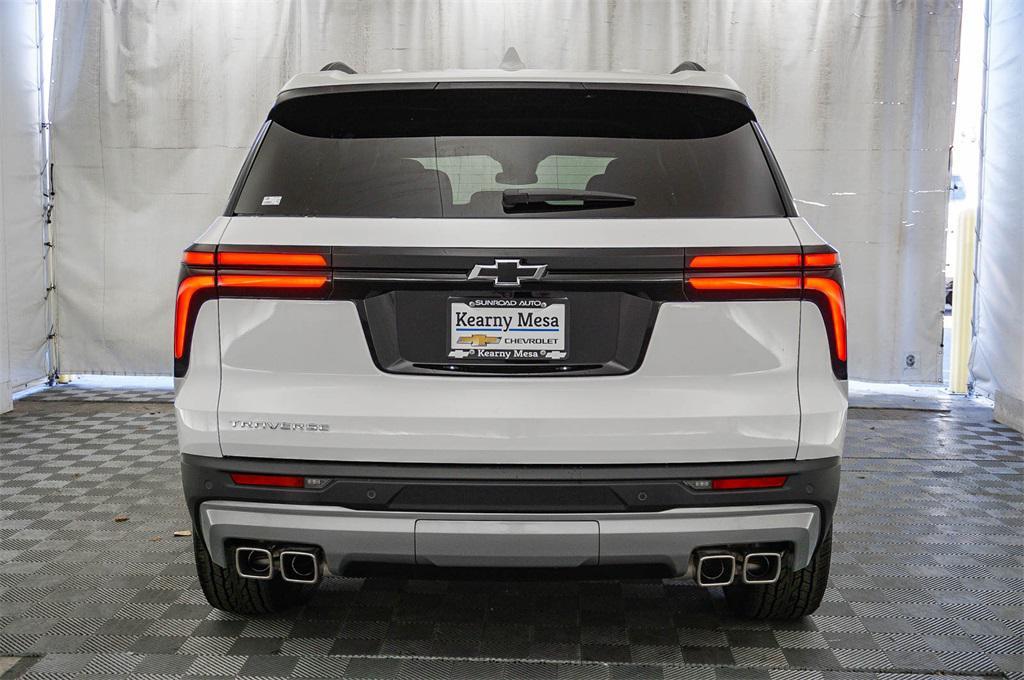 new 2026 Chevrolet Traverse car, priced at $44,165