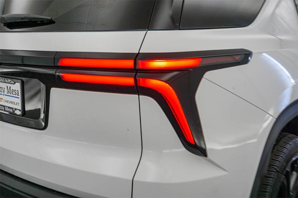 new 2026 Chevrolet Traverse car, priced at $44,165