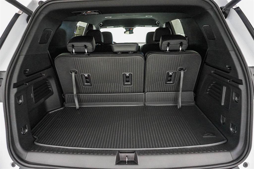 new 2026 Chevrolet Traverse car, priced at $44,165