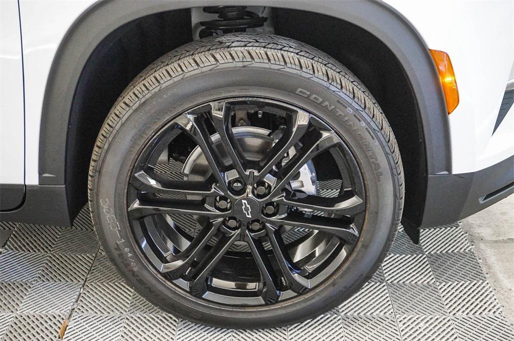 new 2026 Chevrolet Traverse car, priced at $44,165