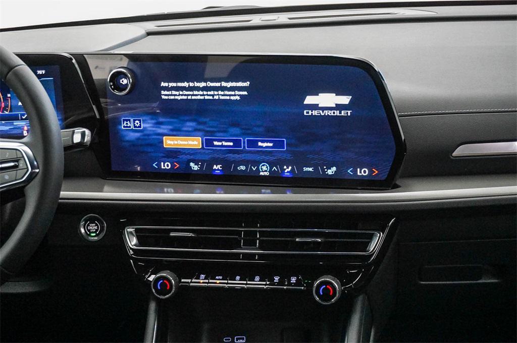 new 2026 Chevrolet Traverse car, priced at $44,165