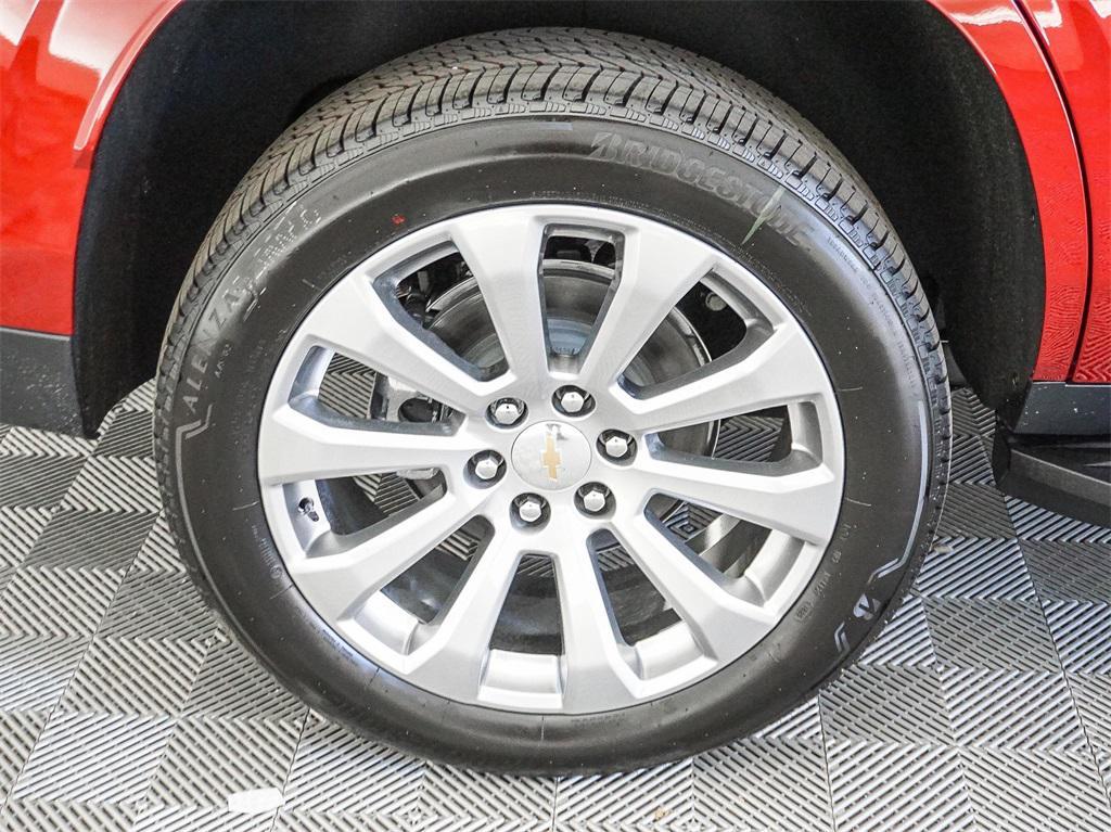 new 2025 Chevrolet Tahoe car, priced at $70,310