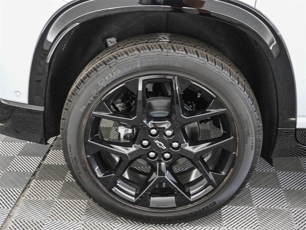 new 2026 Chevrolet Traverse car, priced at $57,440