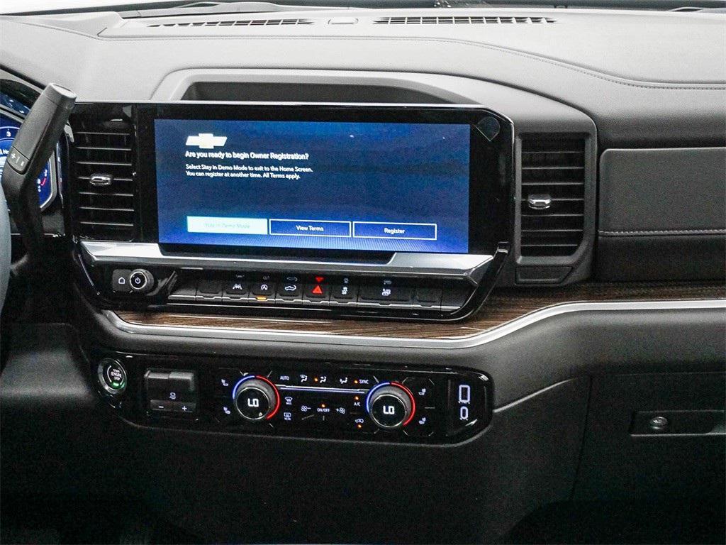 new 2026 Chevrolet Silverado 1500 car, priced at $43,295