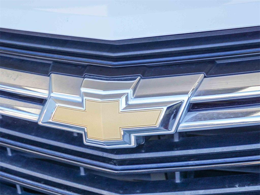 used 2022 Chevrolet Equinox car, priced at $17,850