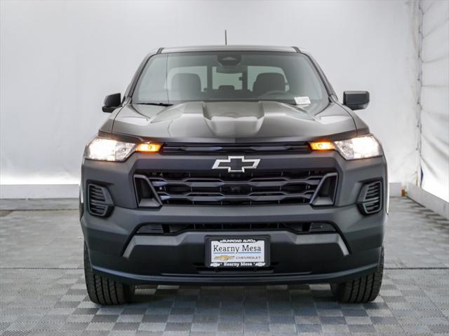 new 2025 Chevrolet Colorado car, priced at $30,995