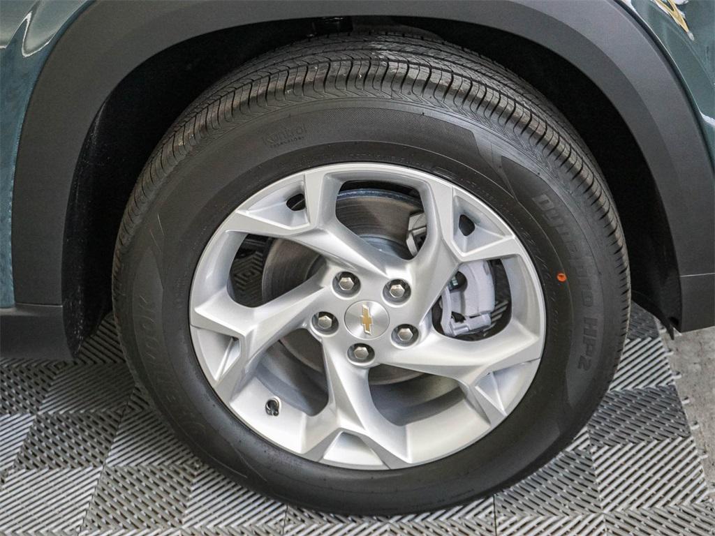 new 2026 Chevrolet Trax car, priced at $22,885